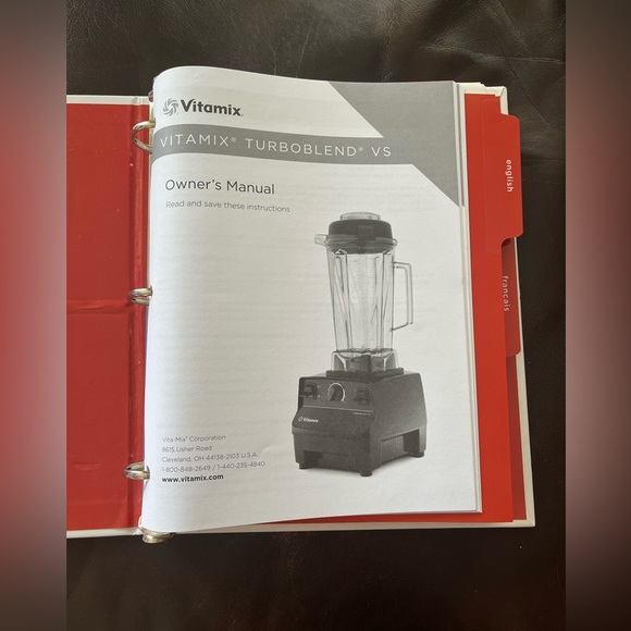 Vitamix raw, vegan, vegetarian recipe book. - Picture 2 of 3